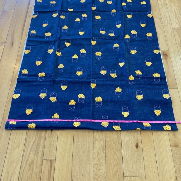 Blue Denim Cotton Fabric Remnant Pocket Design 44" Wide 213" (5.91yds) Long - Picture 2 of 4